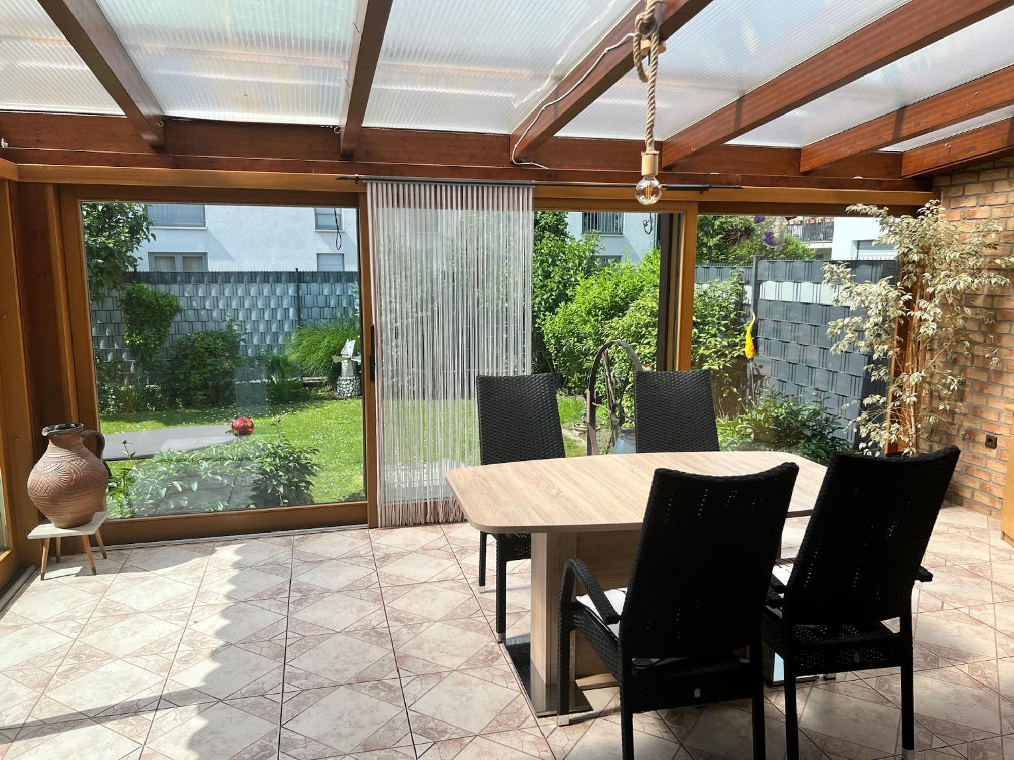 Ferienhaus Mit Garten Hürth Kültér fotó