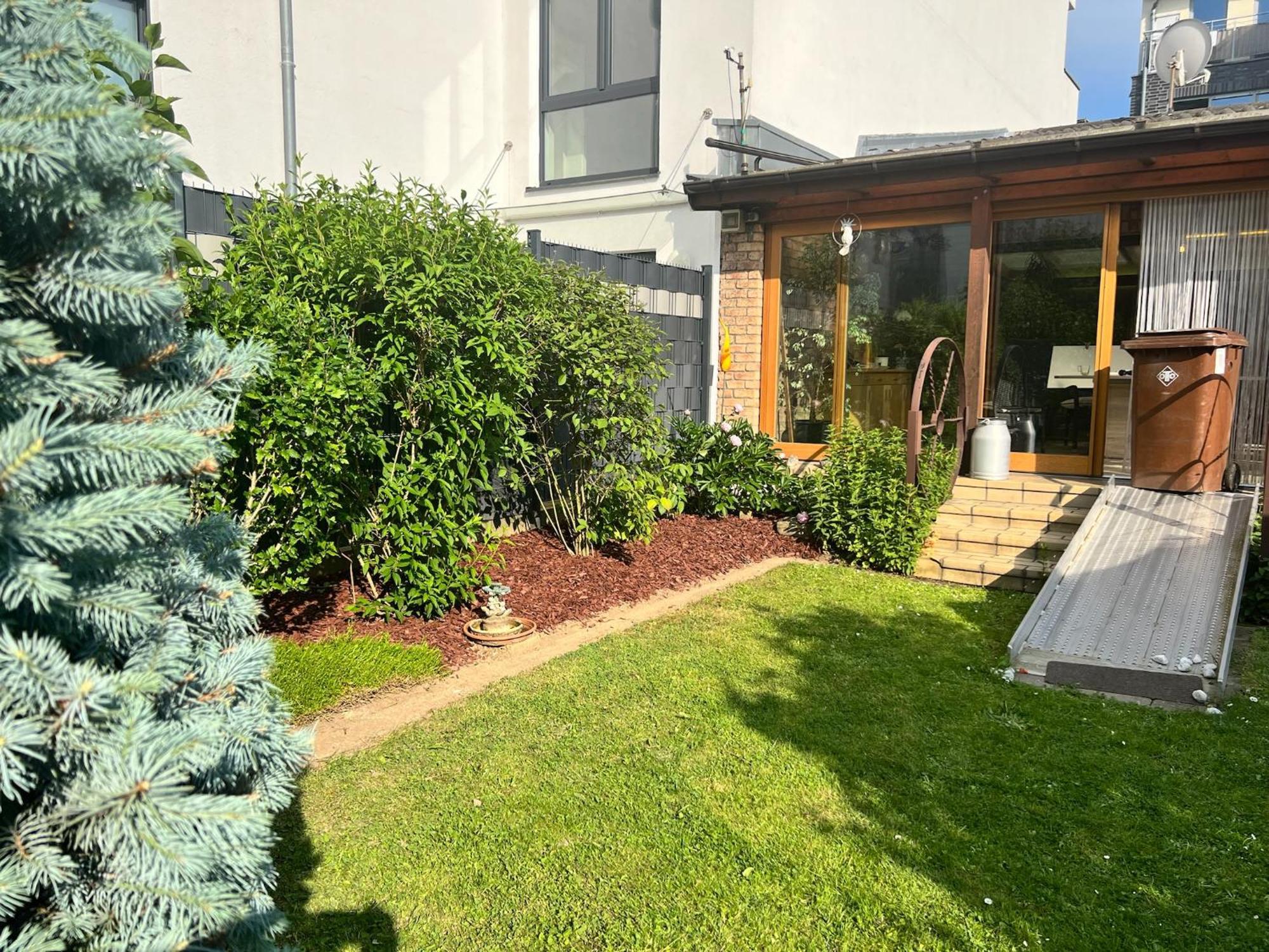 Ferienhaus Mit Garten Hürth Kültér fotó